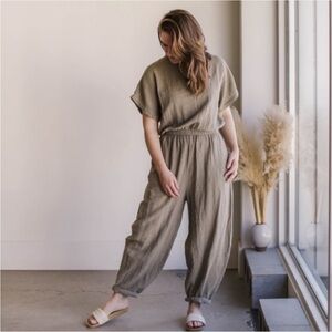 Black Crane easy cotton gauze jumpsuit in stone